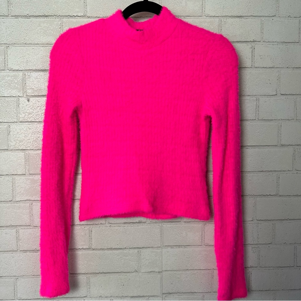 Anthropologie Bright Neon Pink Crop Sweater Size XS
